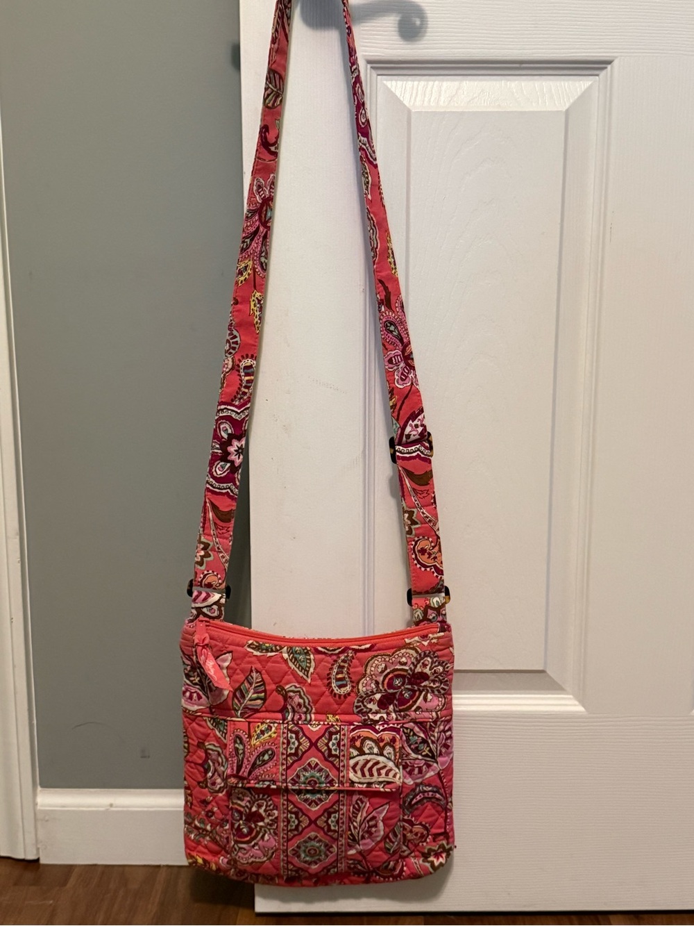 Vera Bradley Coral Pink Quilted Paisley Crossbody